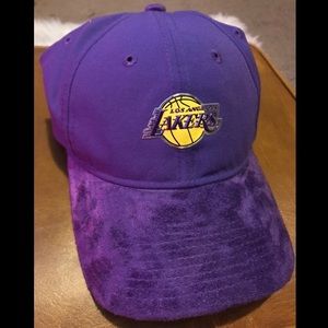 Suede New Era Lakers Hat Repost